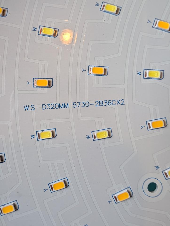 燈飾維修工作照片