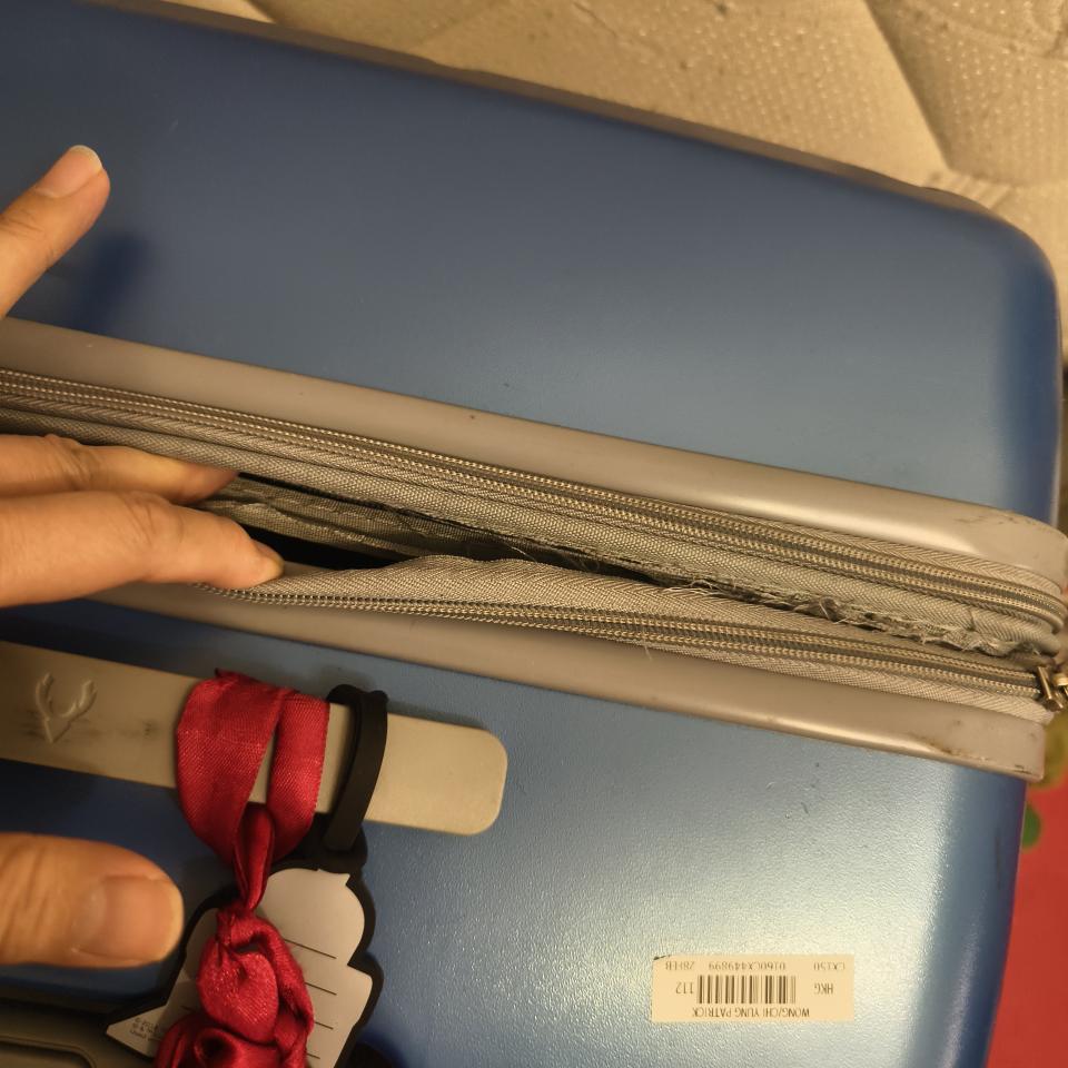 Luggage RepairJob photo