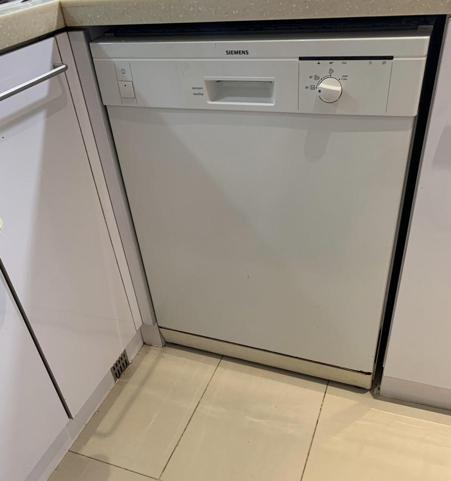 大型垃圾處理工作照片