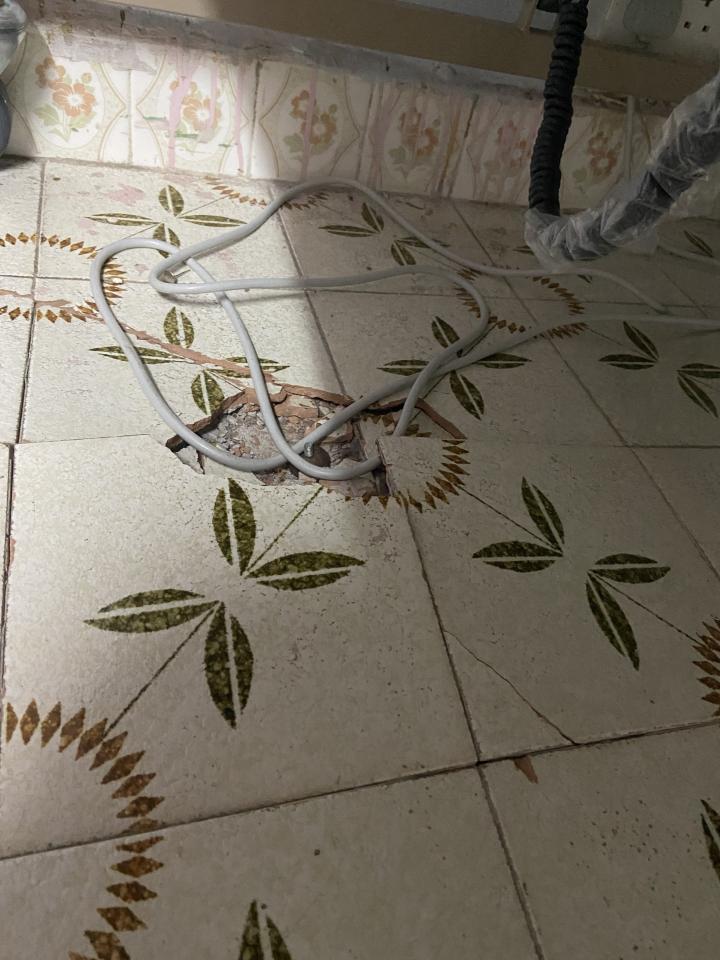 Tile RepairJob photo