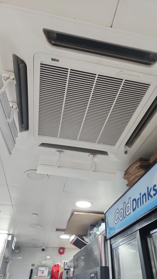 Air Conditioner CleaningJob photo