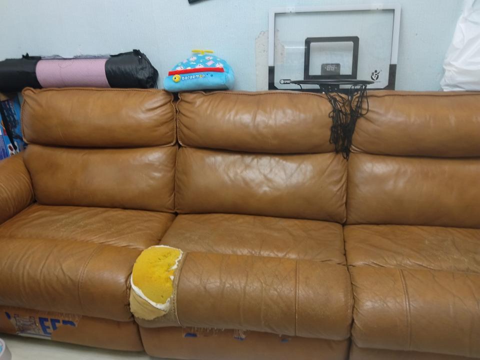 Furniture RepairJob photo