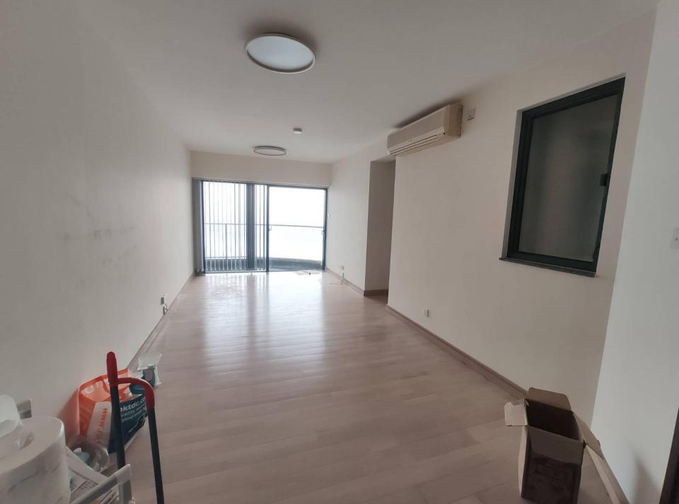 Floor PolishingJob photo