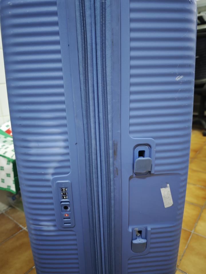 Luggage RepairJob photo