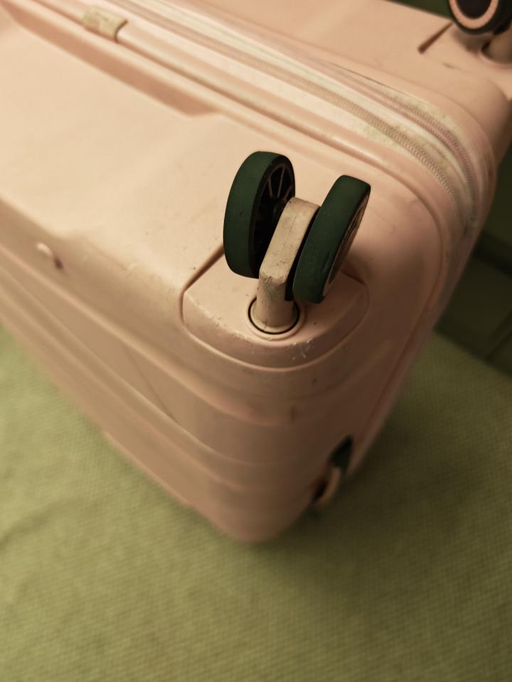 Luggage RepairJob photo