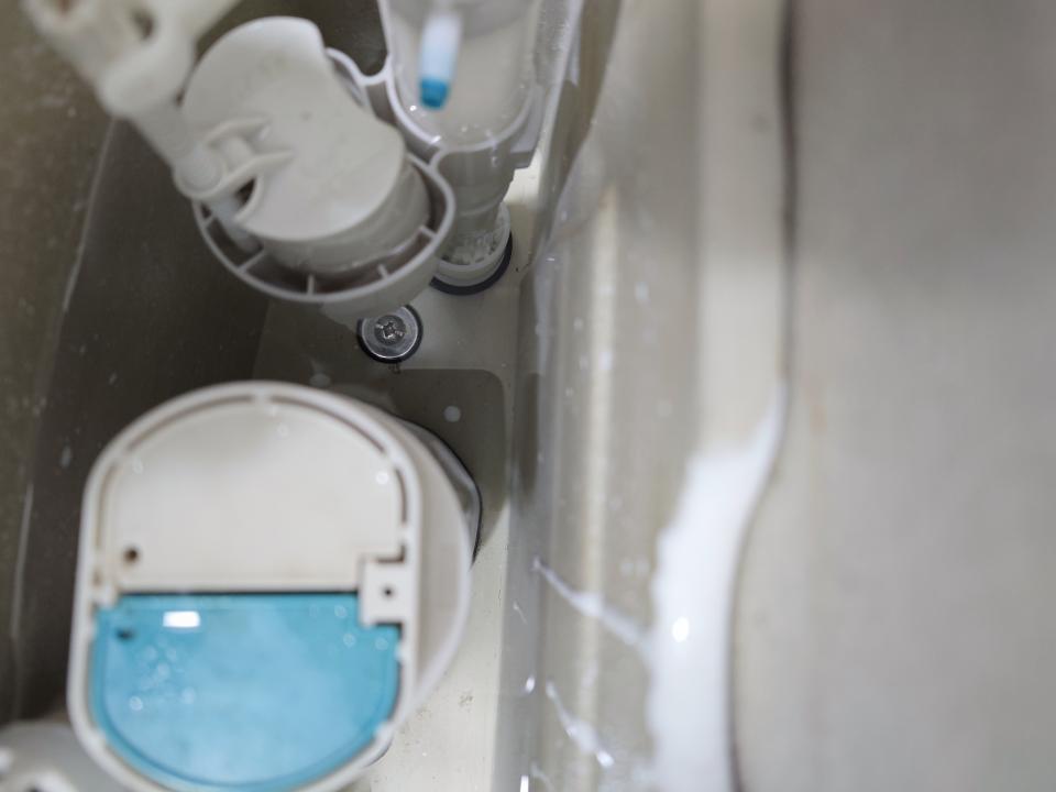 Toilet Installation & RepairJob photo