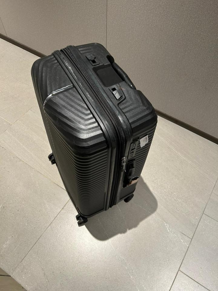 行李箱維修工作照片