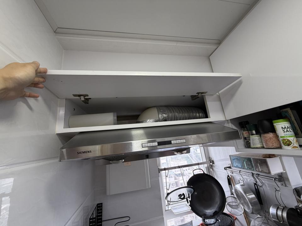 Range Hood Duct Installation Job photo