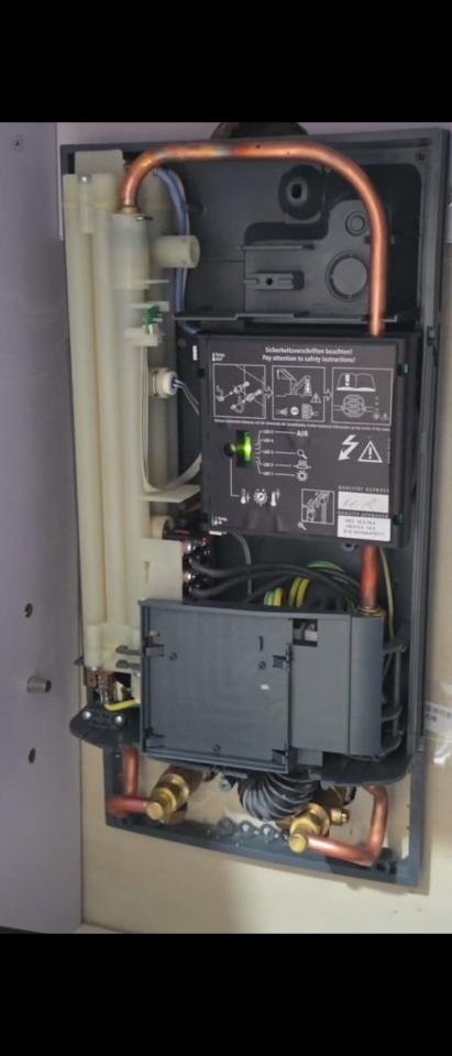 Electricity & PlumbingJob photo