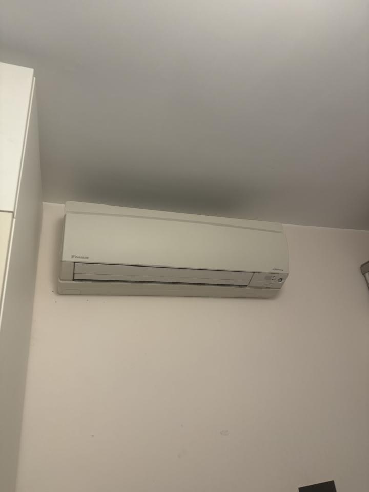 洗冷氣工作照片