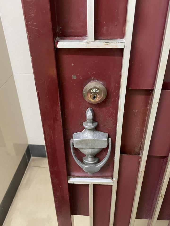 Iron DoorJob photo