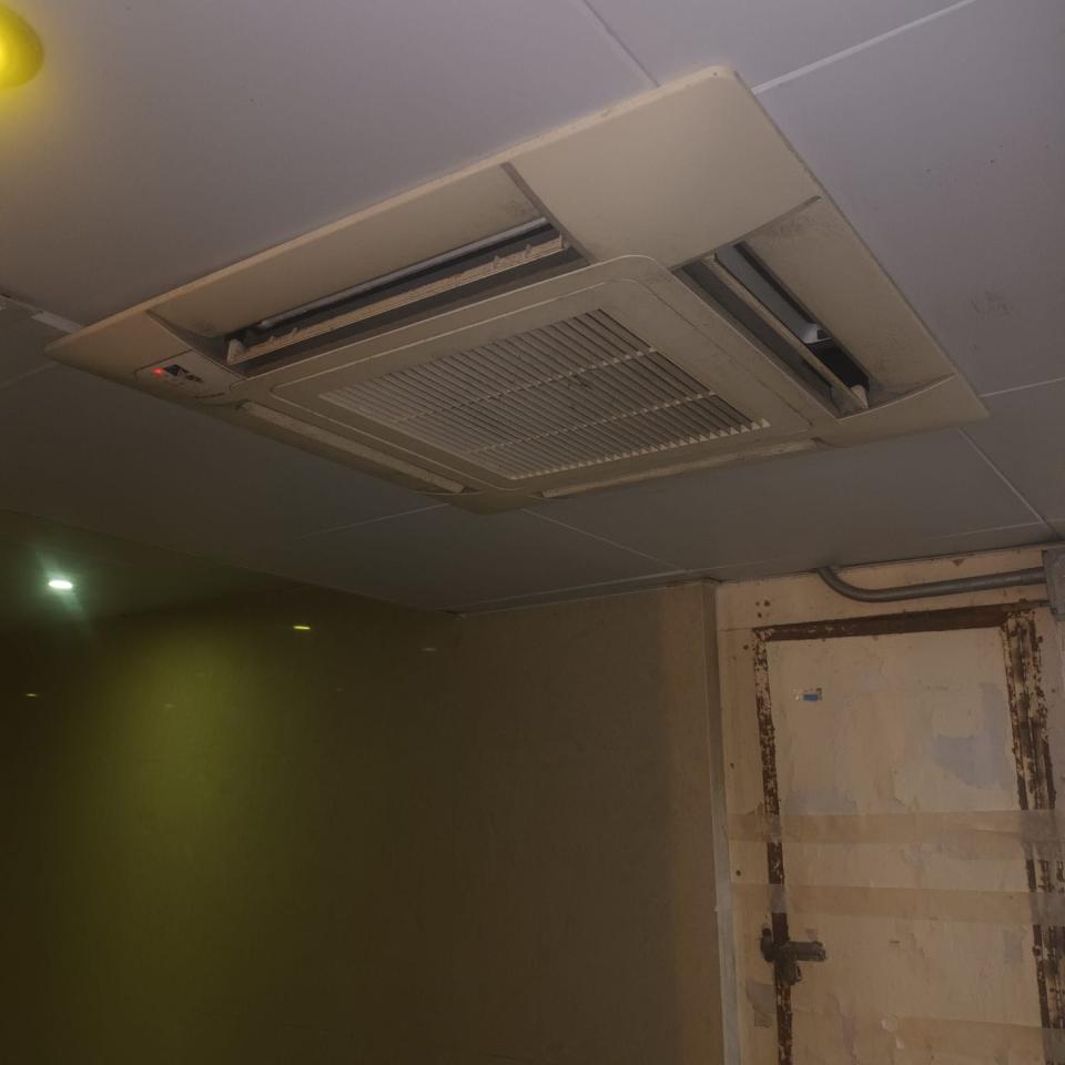 商業冷氣清洗工作照片