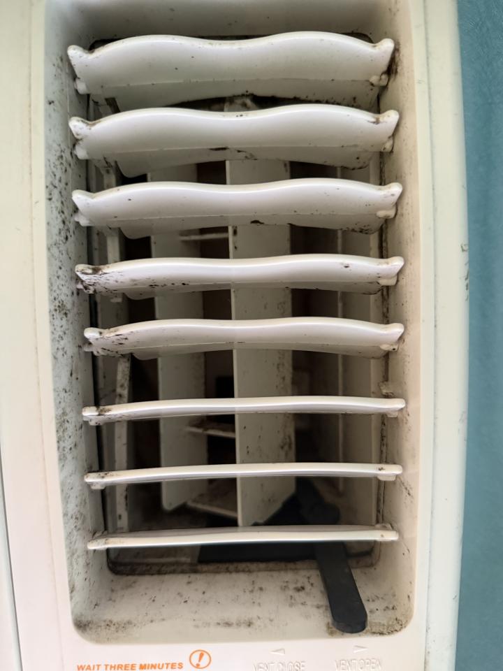 洗冷氣工作照片