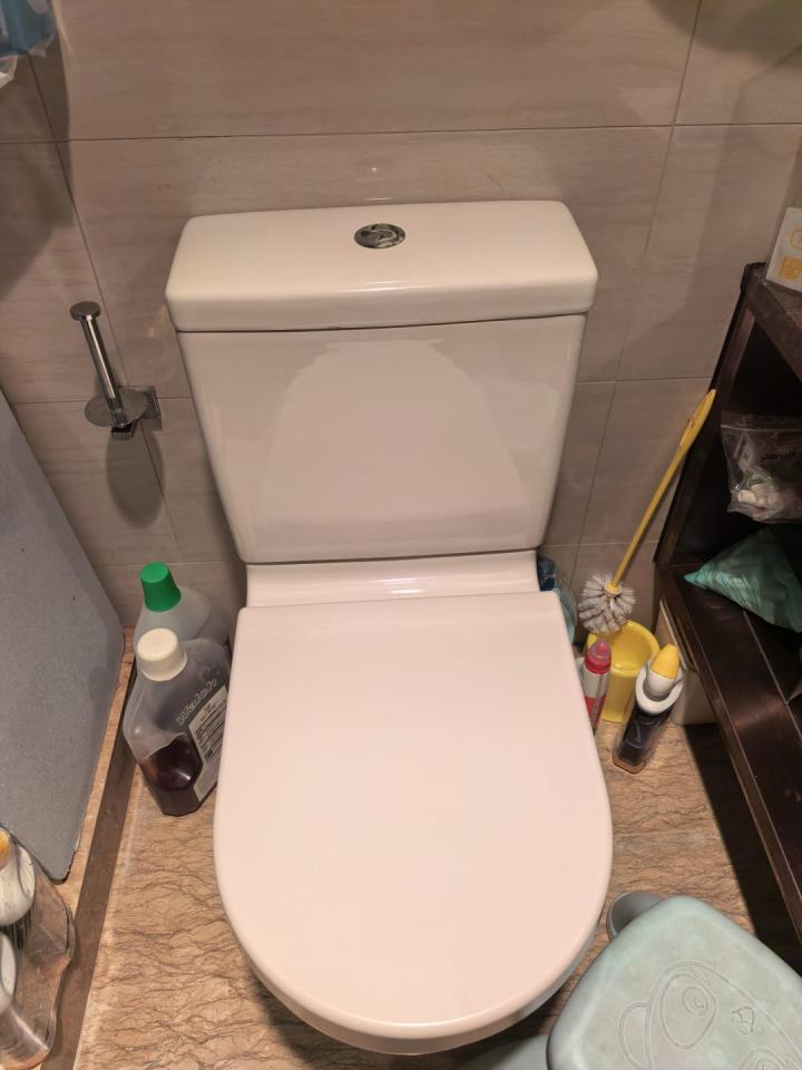 Toilet Installation & RepairJob photo