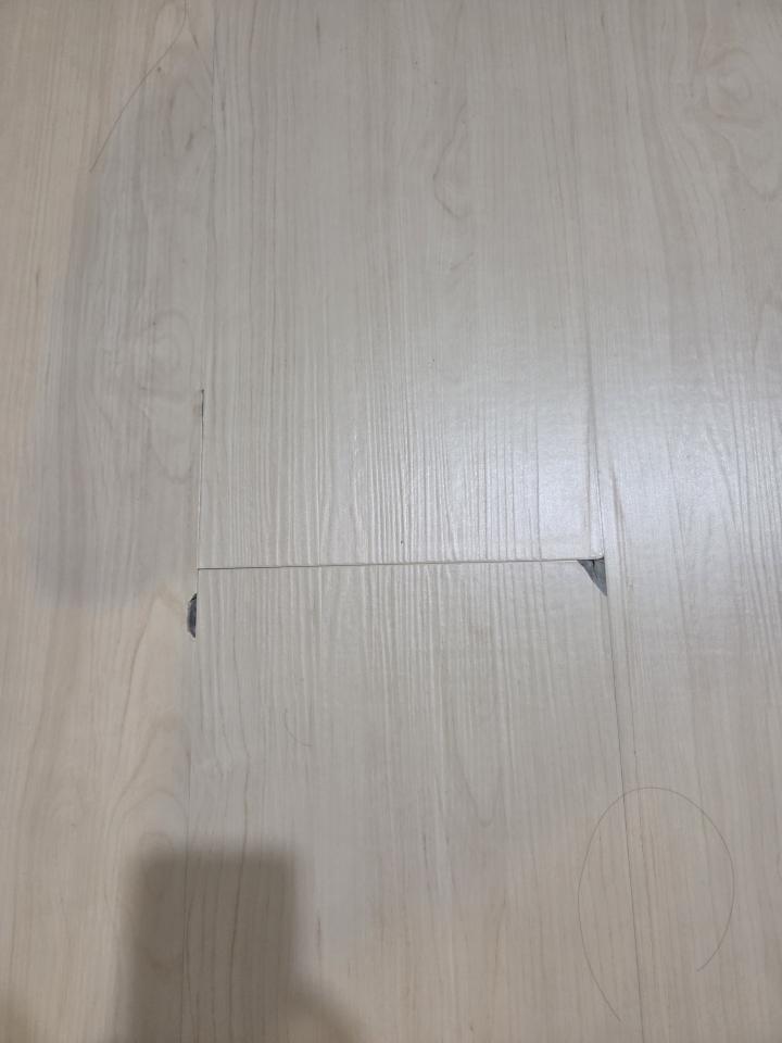 地板維修工作照片