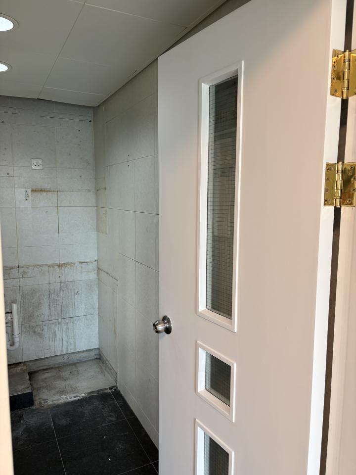 油漆工程工作照片