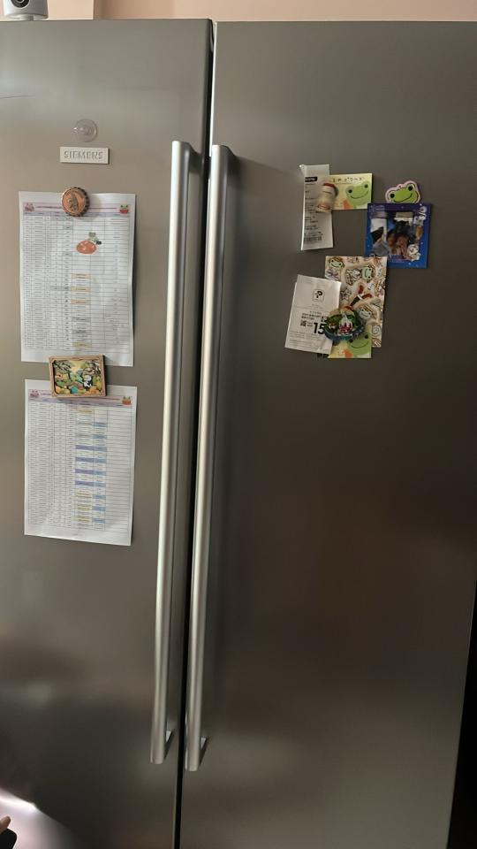 雪櫃維修工作照片