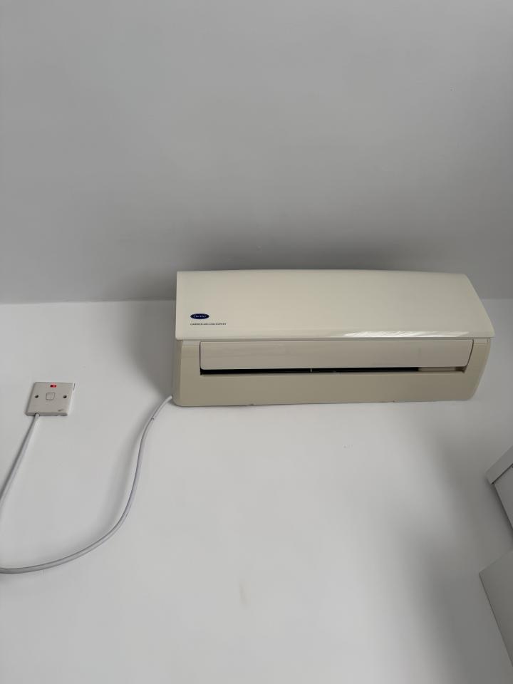 洗冷氣工作照片