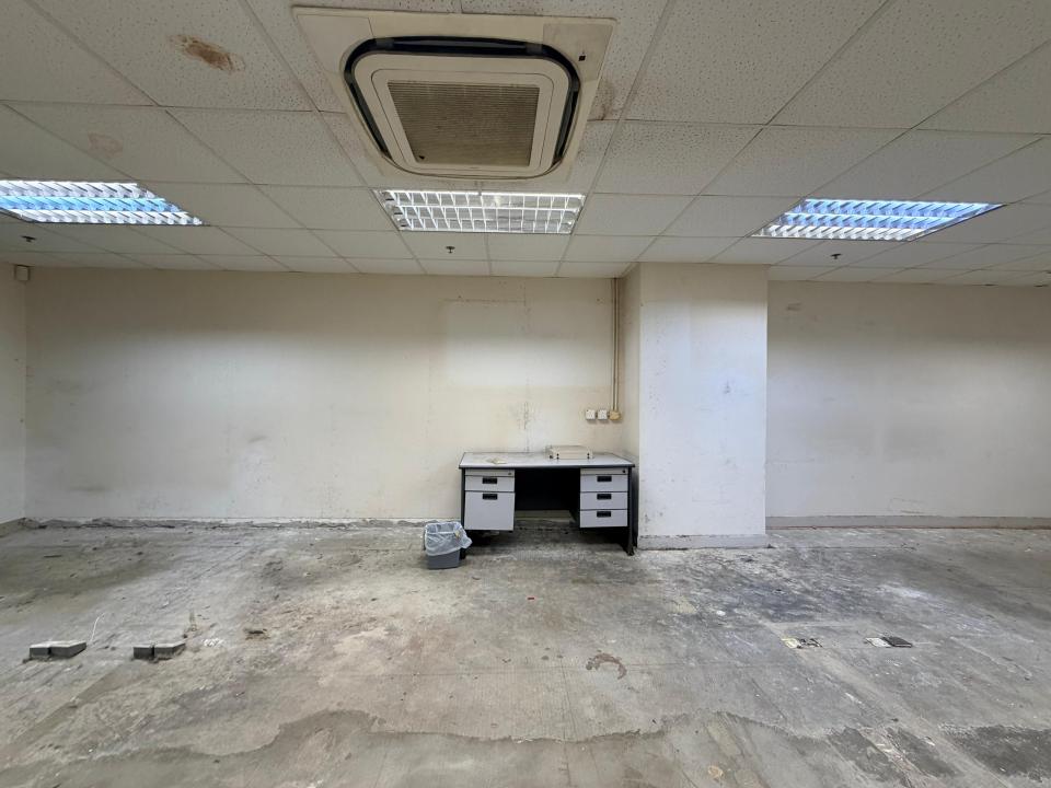 油漆工程工作照片