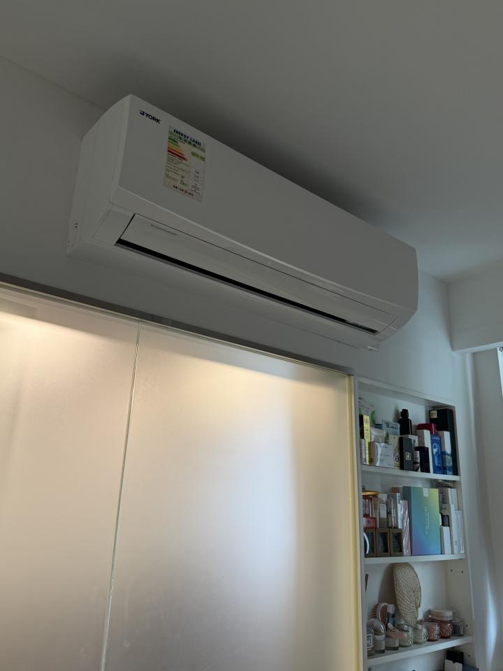 洗冷氣工作照片