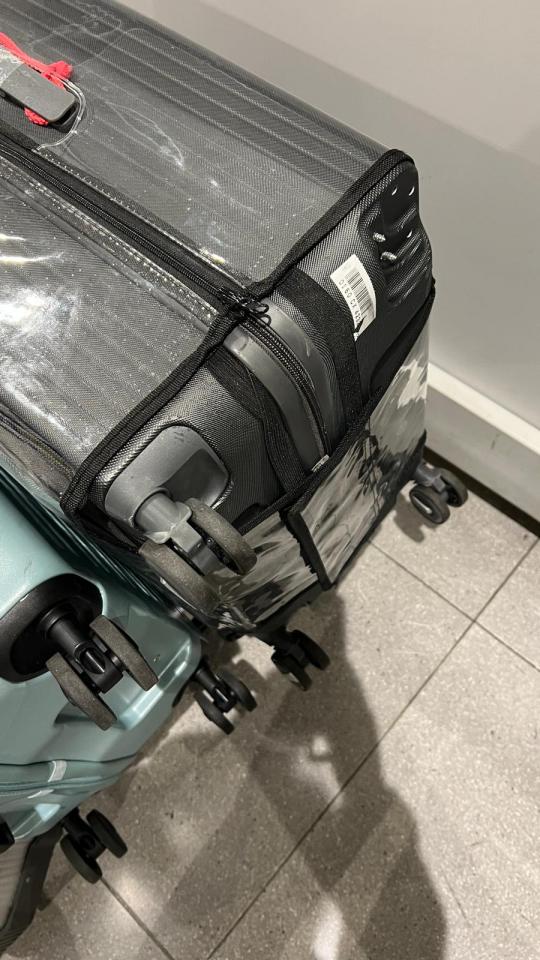 行李箱維修工作照片