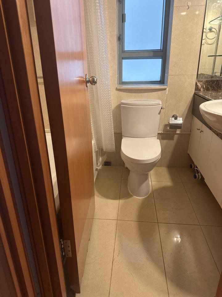 Bathroom RenovationJob photo