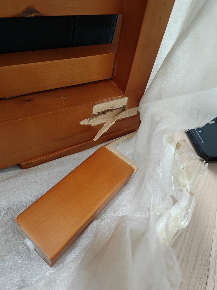 傢俬維修工作照片