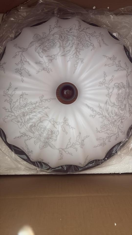 燈飾安裝工作照片