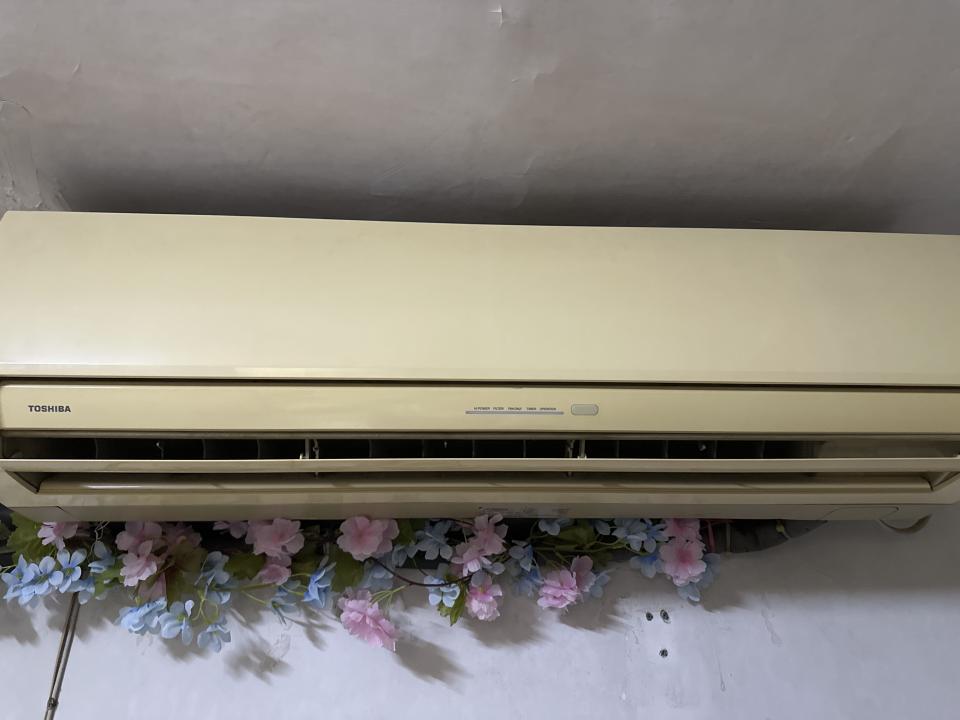 冷氣維修工作照片