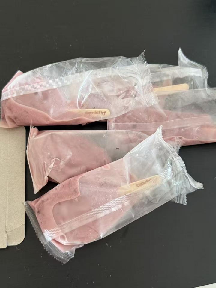 雪櫃維修工作照片