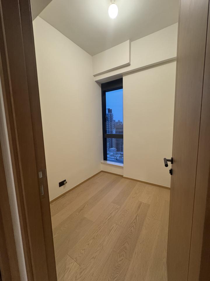 窗簾安裝工作照片