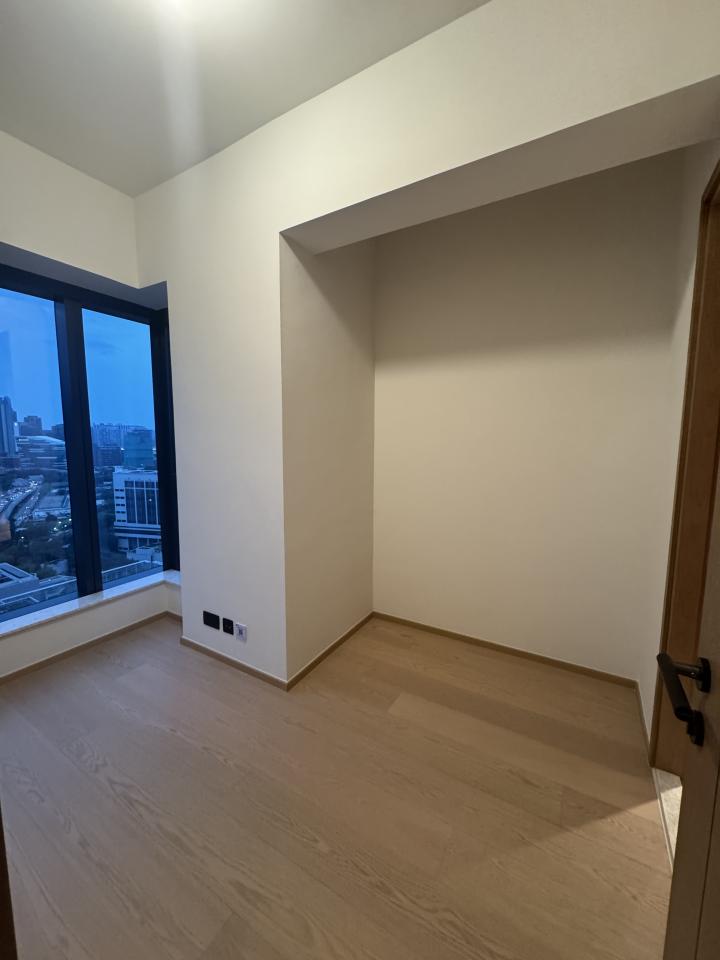 窗簾安裝工作照片