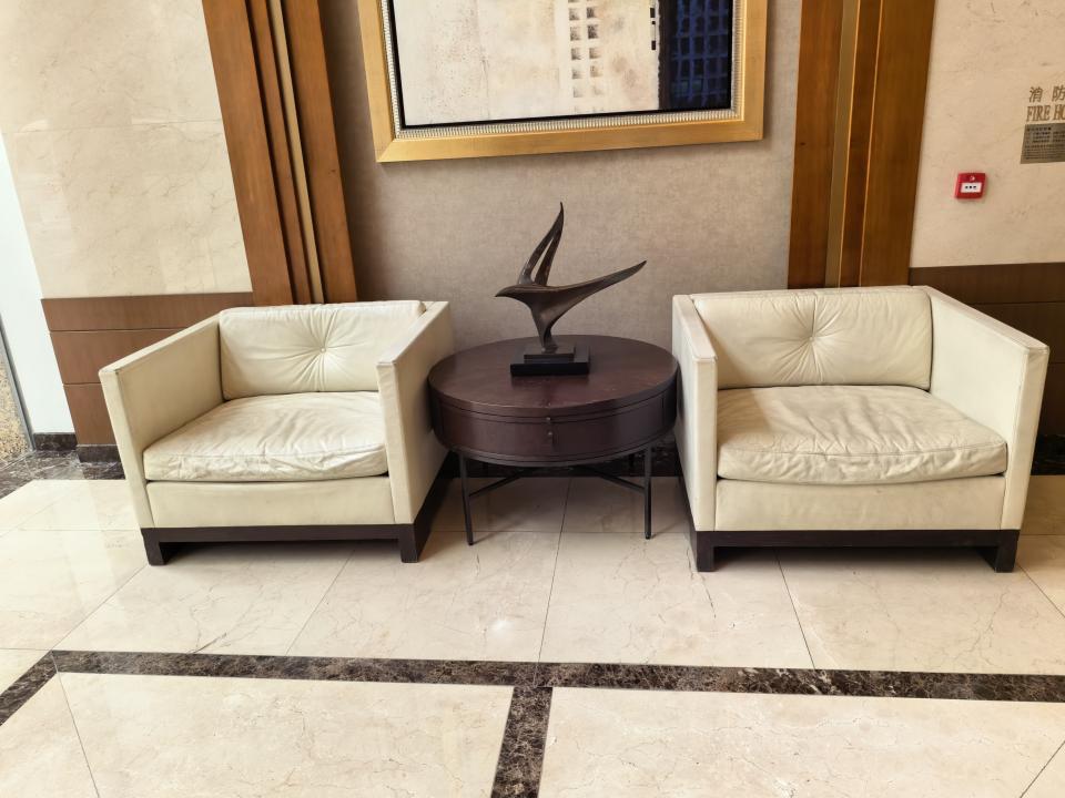 Furniture RepairJob photo