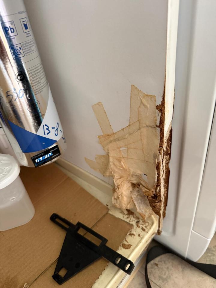 Furniture RepairJob photo