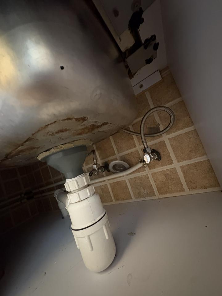 Faucet Repair & InstallationJob photo