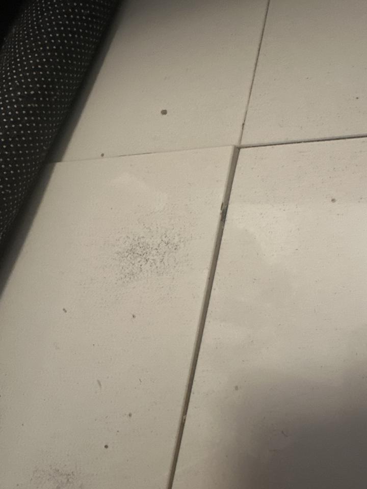 Tile RepairJob photo