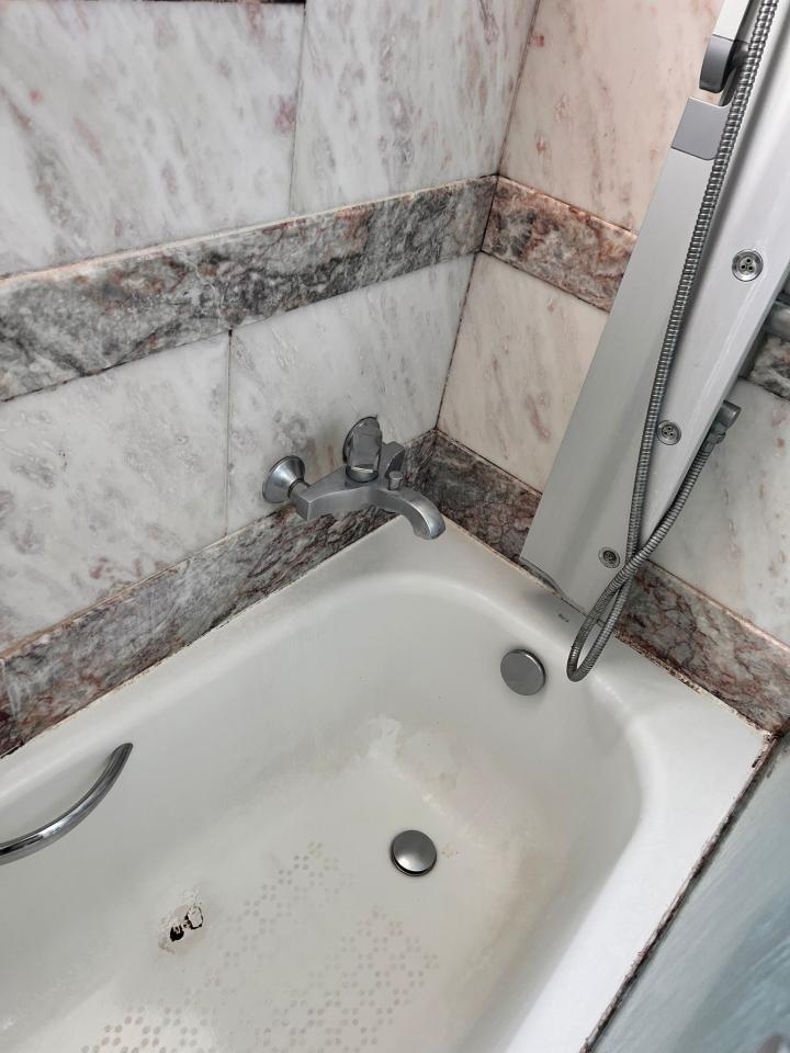 Bathroom RenovationJob photo