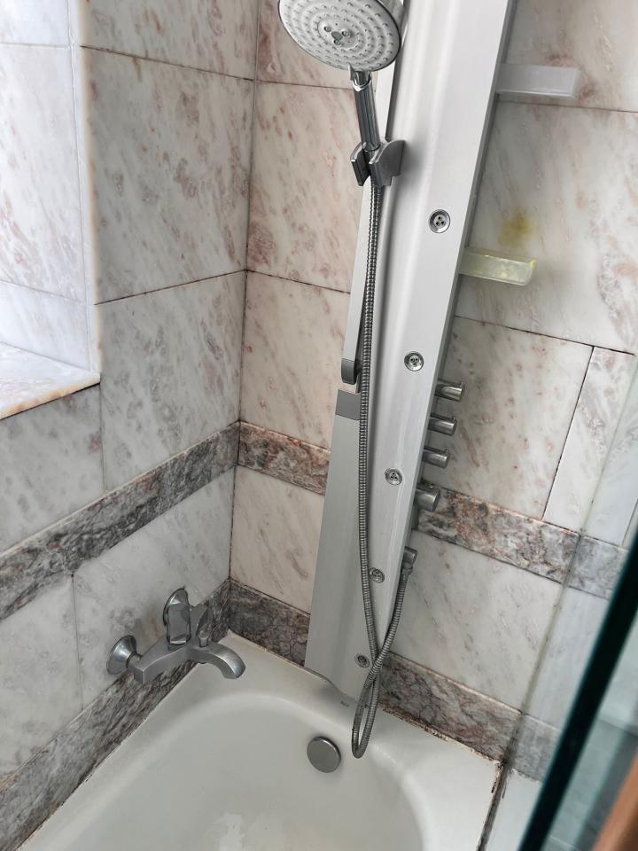 Bathroom RenovationJob photo