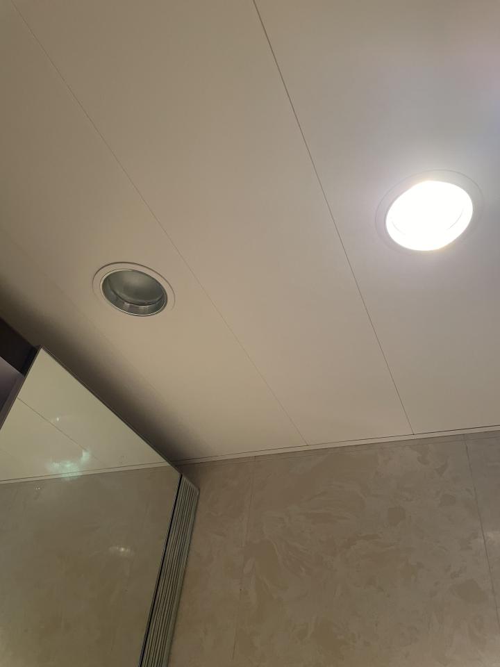 Lighting MaintenanceJob photo