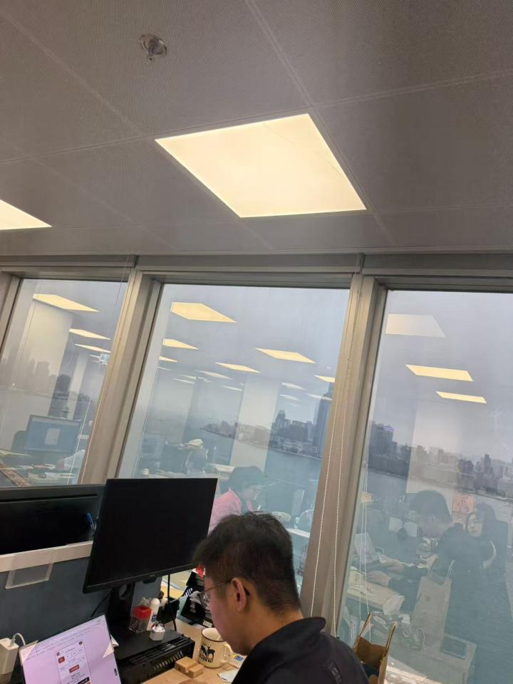 Lighting MaintenanceJob photo