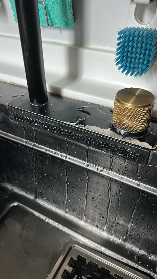 Faucet Repair & InstallationJob photo