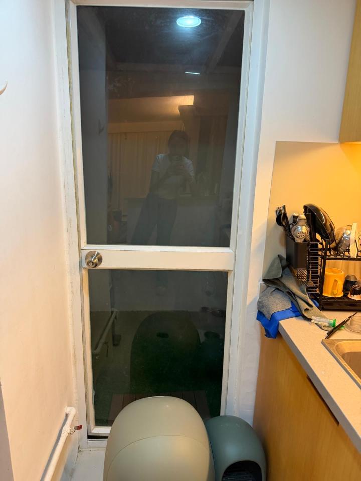 Iron DoorJob photo