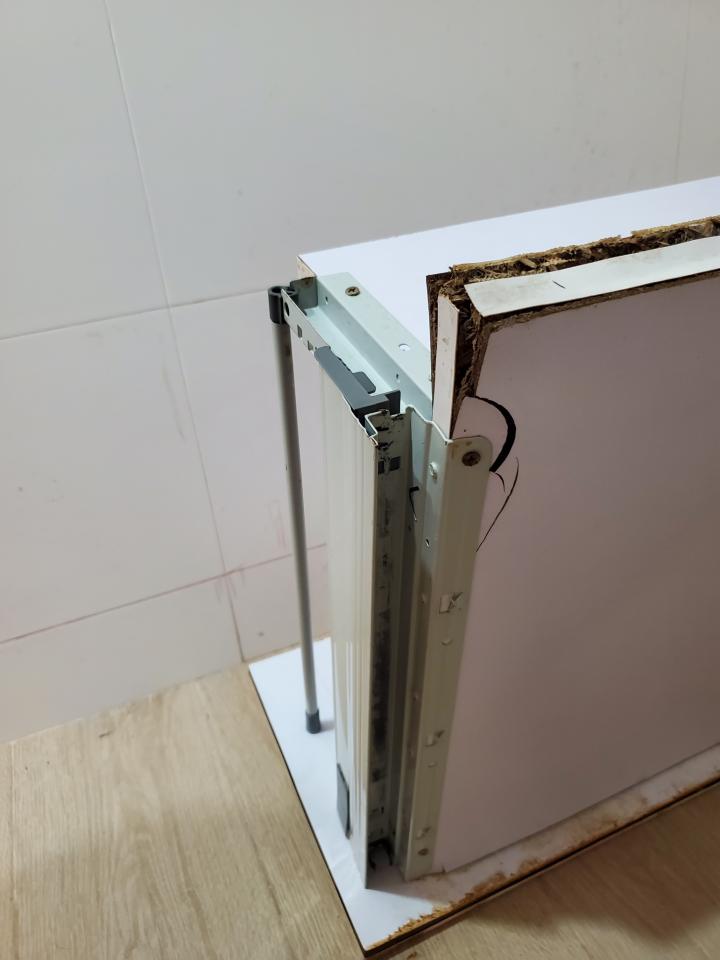 Furniture RepairJob photo