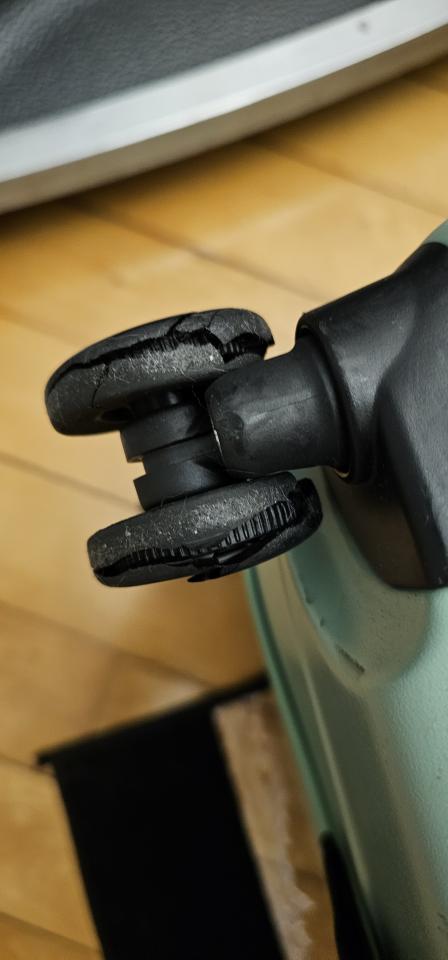 Luggage RepairJob photo