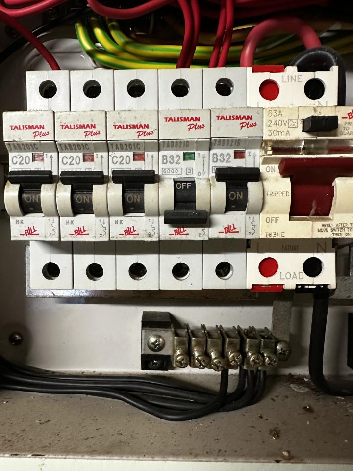 Electricity & PlumbingJob photo