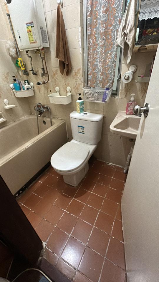 浴室翻新工作照片