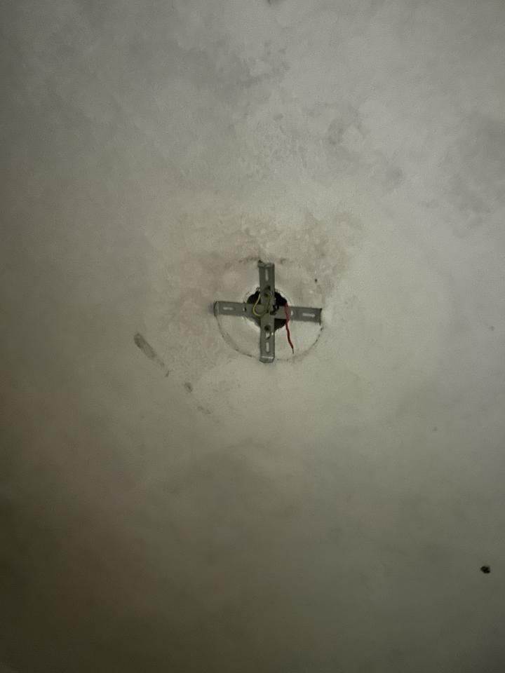 燈飾維修工作照片