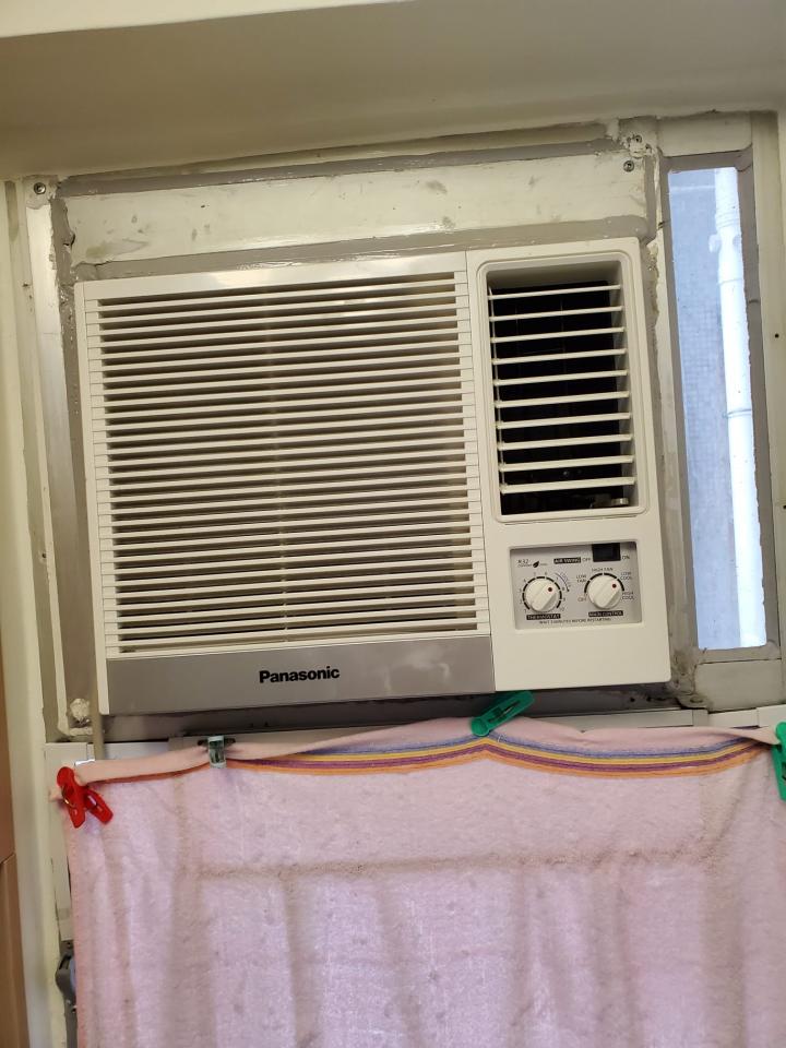 冷氣維修工作照片