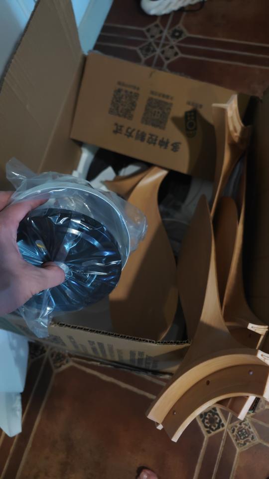 風扇燈安裝工作照片