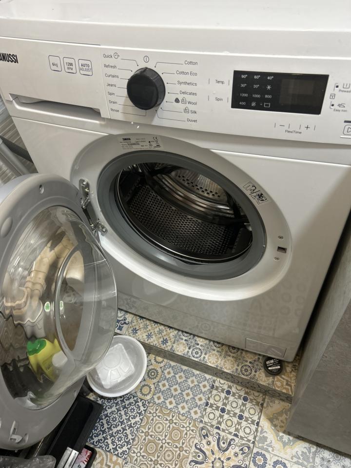 洗衣機清洗工作照片